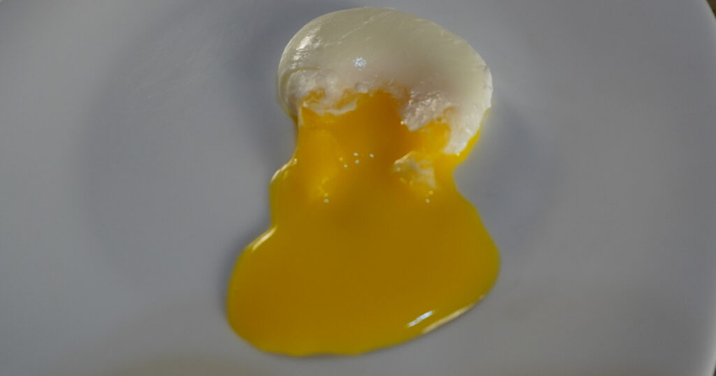 testando receitas resultado ovo pochê com concha